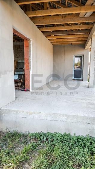 Casă cu 3 camere cu Teren 687 Mp în Leș