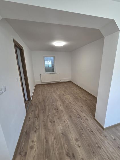 Casă cu 3 camere în Unirii