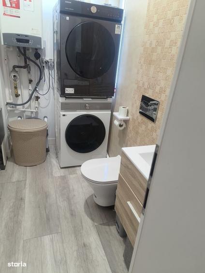 Casă cu 4 camere cu Teren 283 Mp în Domnești