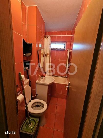 Apartament cu 2 camere nedecomandat, mobilat în Mihai Viteazul