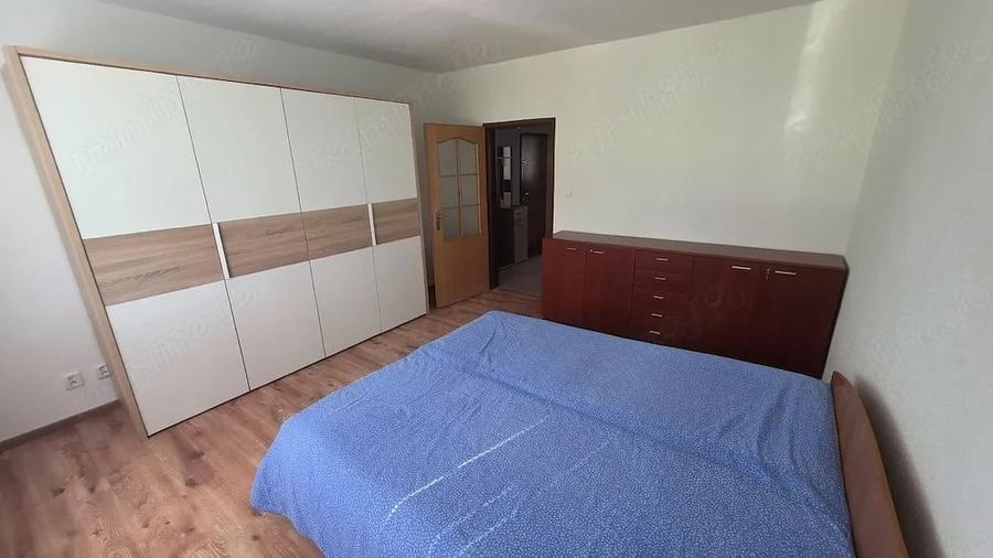 Garsonieră decomandată în Bartolomeu