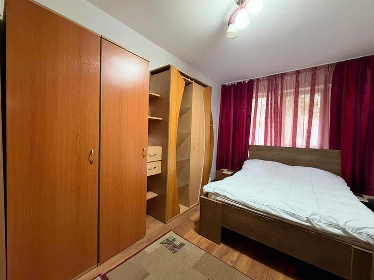 Garsonieră decomandată în Podu Roș
