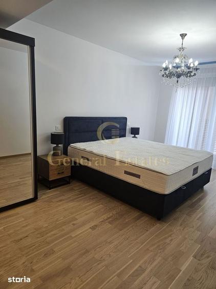 Apartament cu 3 camere în Tractorul