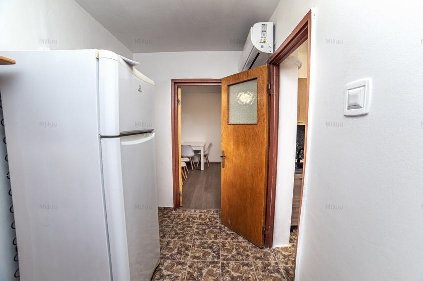Apartament cu 3 camere decomandat, mobilat în Drumul Taberei