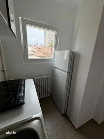 Garsoniera etajul 1, Zorilor str Louis Pasteur - 5