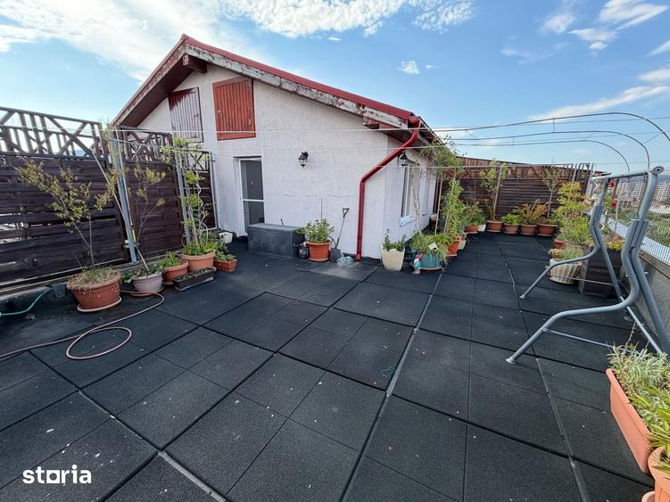 Apartament cu 3 camere în Tolstoi