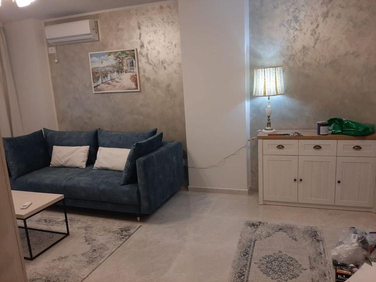 Apartament cu 2 camere decomandat în Exterior Vest