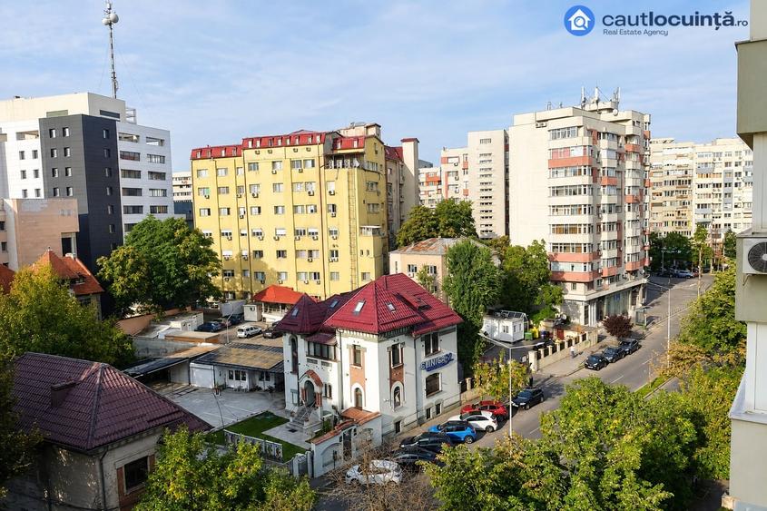 Apartament cu 2 camere decomandat, mobilat în Banu Manta