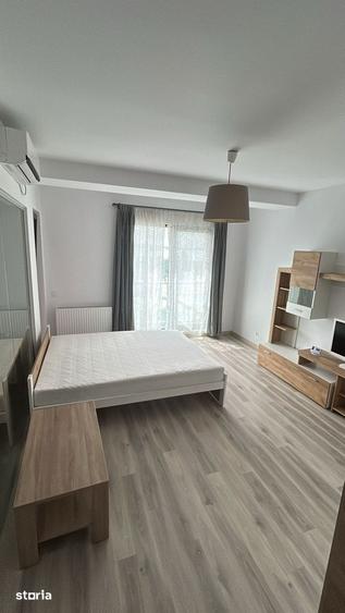 Garsonieră decomandată în Crângași