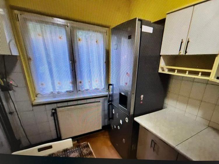 Garsonieră decomandată în Astra