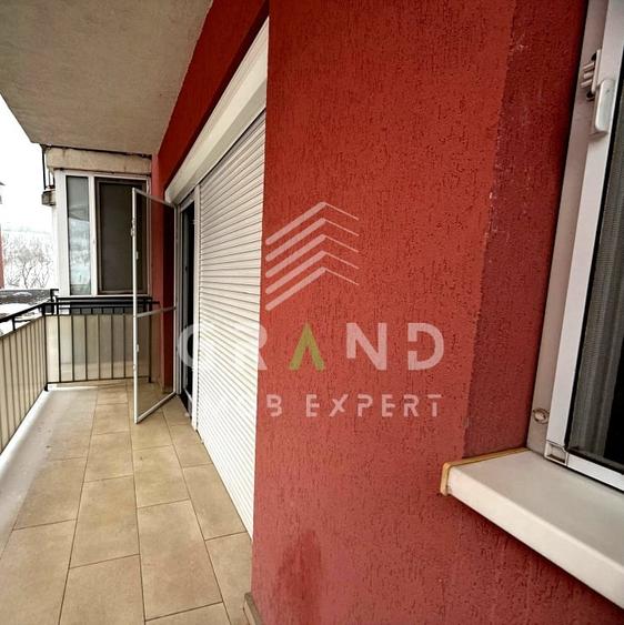 Garsonieră decomandată, mobilată în Florești