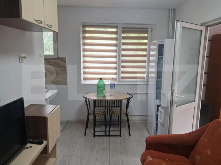 Apartament cu 2 camere în zona Cantemir, Iași, renovat și ideal pentru investiți - 5