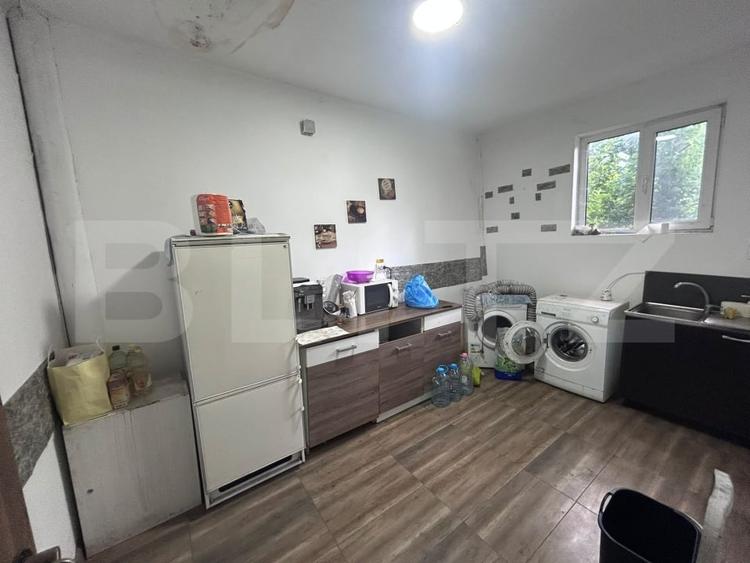 Spațiu comercial, de 400 mp, în Calea Severinului