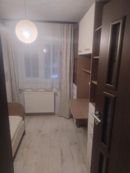 Apartament cu 2 camere semidecomandat în Dosu Bricii