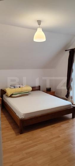 Casă individuală cu 4 camere cu Garaj în Câmpu Cetății