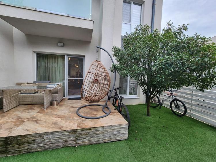 Duplex cu 4 camere cu Canalizare în Dumbrăvița