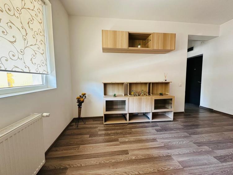 Apartament cu 2 camere decomandat în Popești-Leordeni