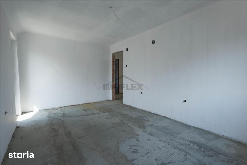 Casă cu 5 camere cu Teren 319 Mp în Central