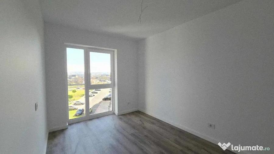 Apartament cu 2 camere semidecomandat în Nufărul