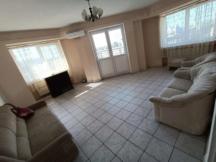 Apartament cu 2 camere decomandat în Ultracentral