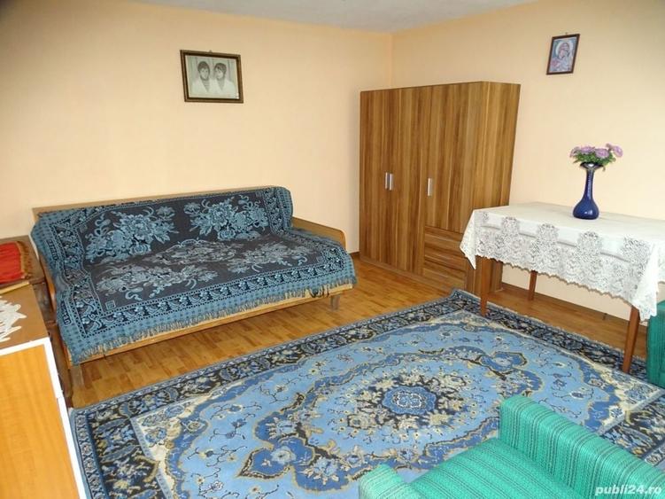 Casă cu Teren 2930 Mp în Giuvărăști