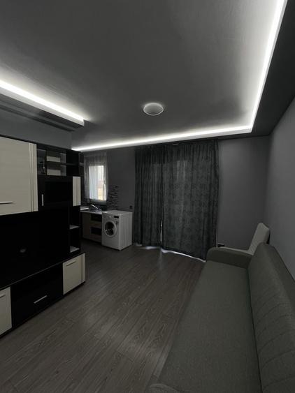 Apartament cu 2 camere decomandat în Săsar