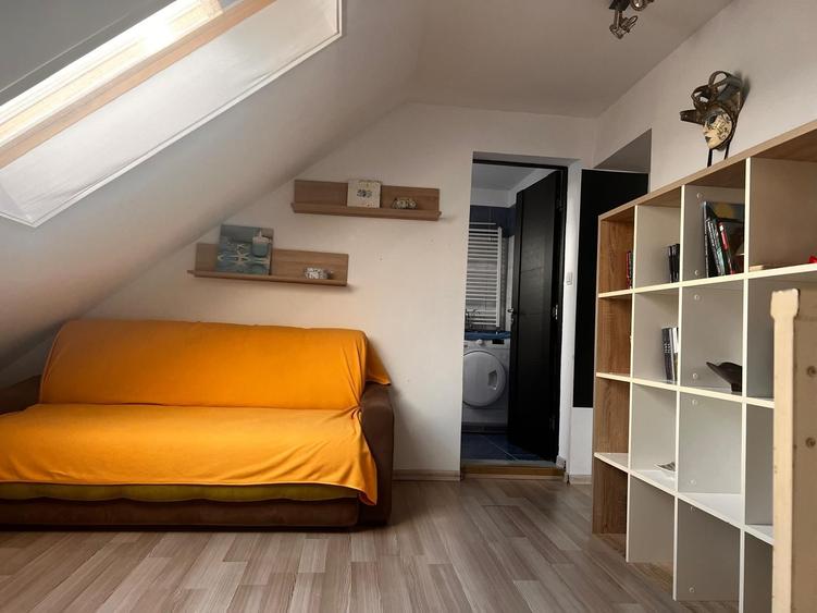 Inchiriez apartament 4 camere - 5