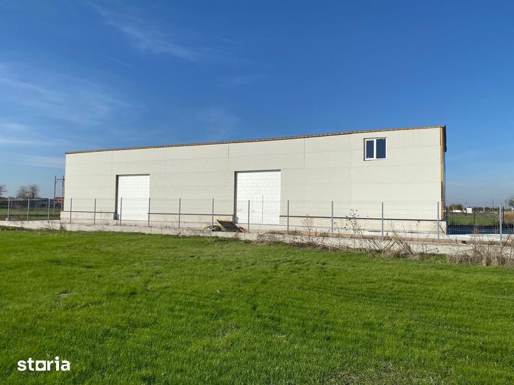 Spațiu comercial, de 350 mp, în Central