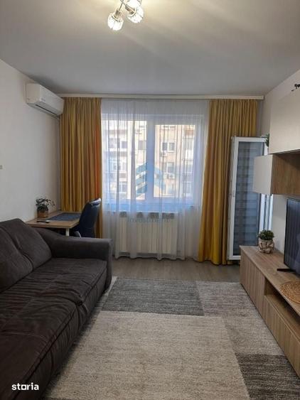 Eroii Revolutiei 2 camere renovat cu balcon si parcare + prox. metrou - 1