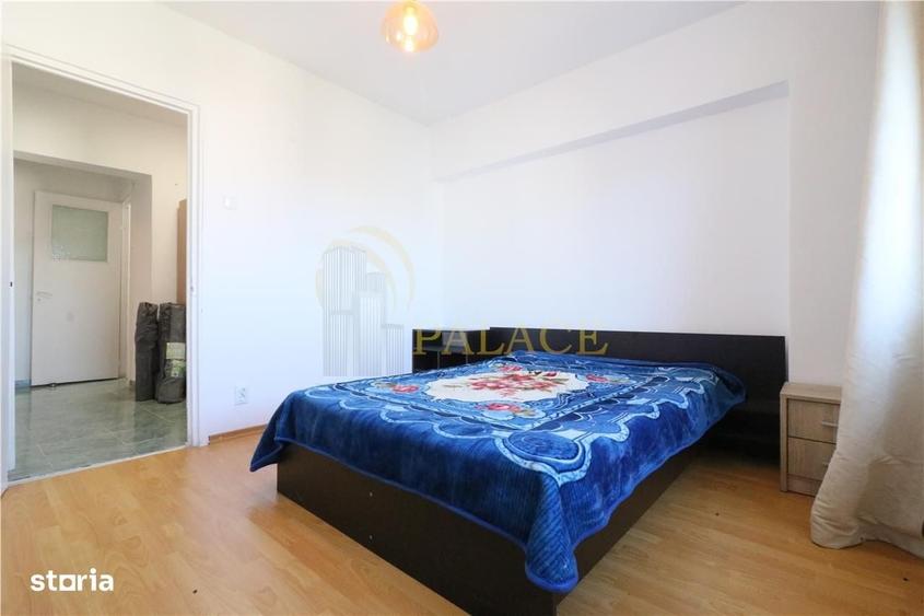 Apartament cu 3 camere decomandat în Hala Centrală