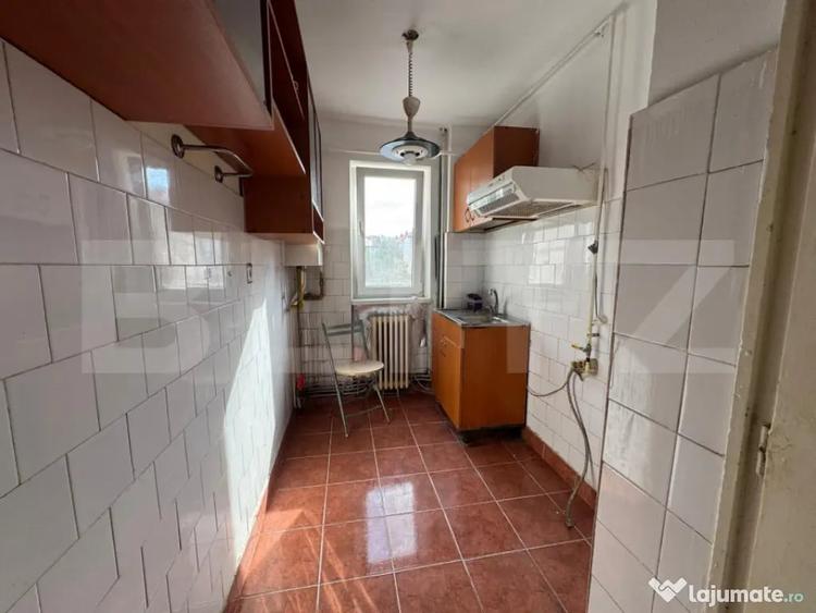 Apartament cu 2 camere semidecomandat în Dorobanți