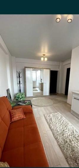 Apartament cu 2 camere decomandat în Militari