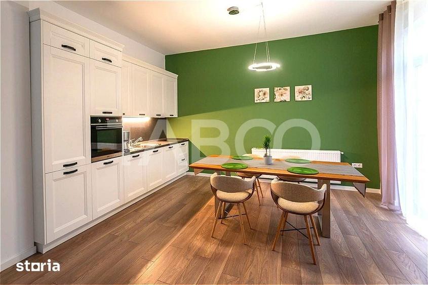 Apartament cu 3 camere semidecomandat în Calea Dumbrăvii
