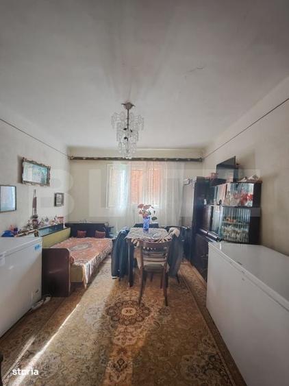 Casă cu 3 camere cu Teren 1033 Mp în Central