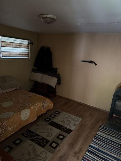 Casă cu 4 camere în Amaru