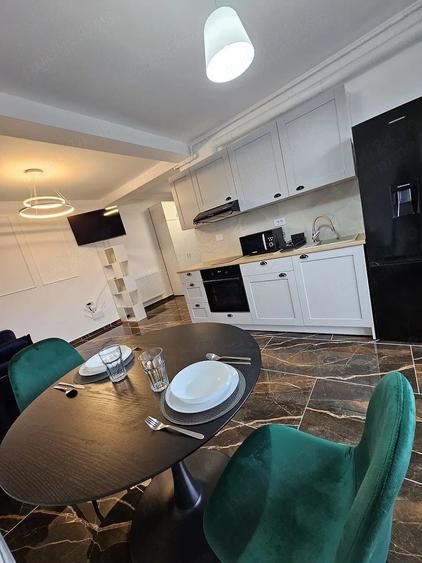 Apartament cu 2 camere decomandat, mobilat în Calea Urseni