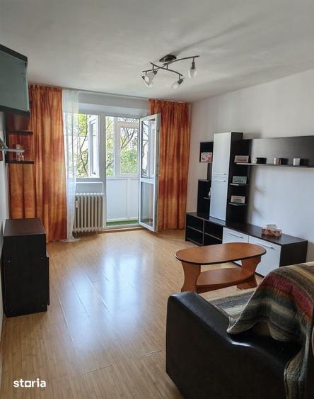 Apartament cu 2 camere decomandat în Drumul Taberei