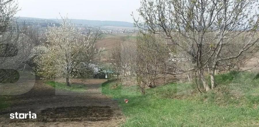 Teren de 8657 mp, în Mihai Eminescu
