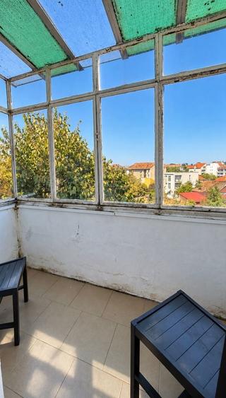Apartament cu 2 camere decomandat în Olimpia-Stadion