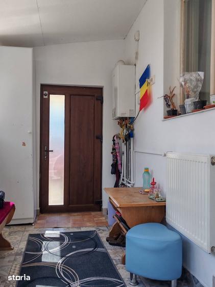 Casă cu 3 camere cu Teren 700 Mp în Central