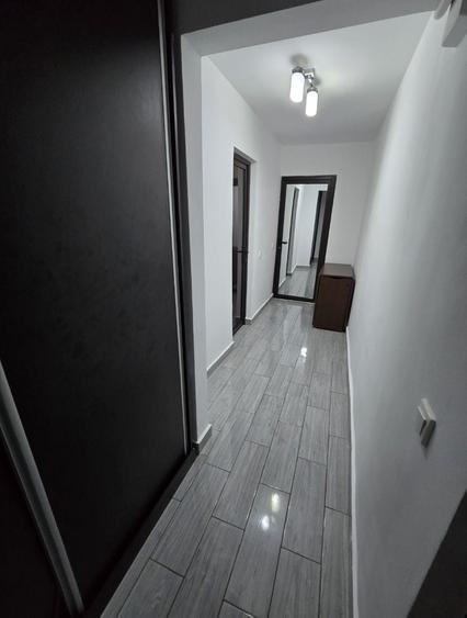 Apartament cu 2 camere semidecomandat în Unirii Sud