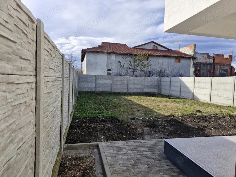 Casă cu 3 camere cu Teren 400 Mp în Becicherecu Mic