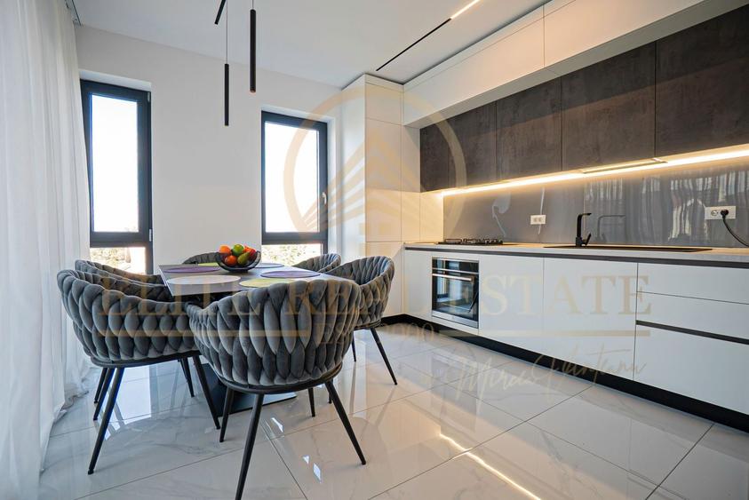 Apartament cu 3 camere decomandat, mobilat în Primo