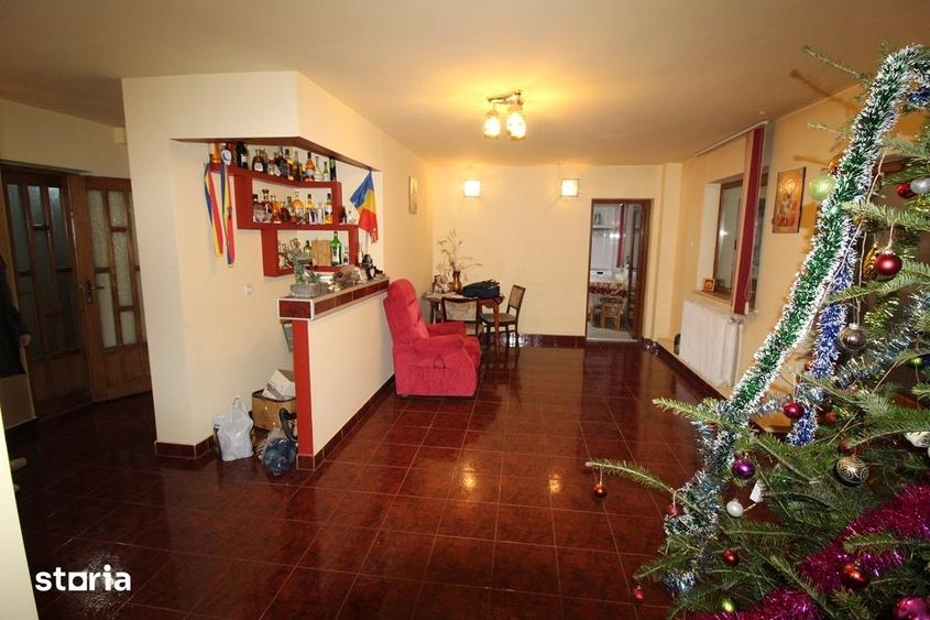 Casă cu 3 camere cu Teren 1500 Mp în Toplița