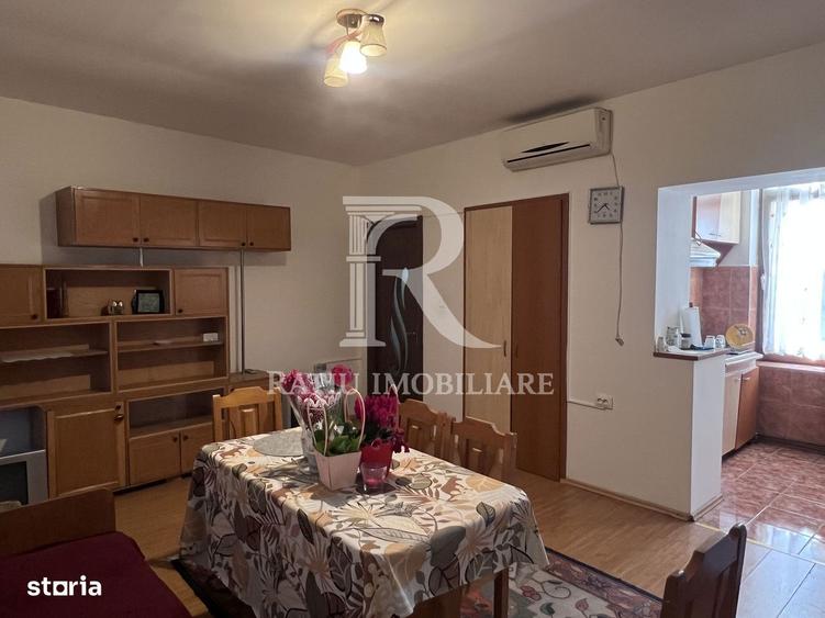 Apartament cu 3 camere în Centru Civic