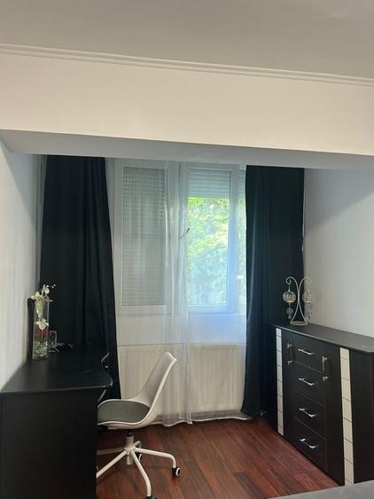 Inchiriez apartament de doua camere mobilat,utilat si renovat - 7