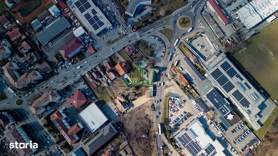 Casă cu 7 camere cu Teren 1087 Mp în Nord