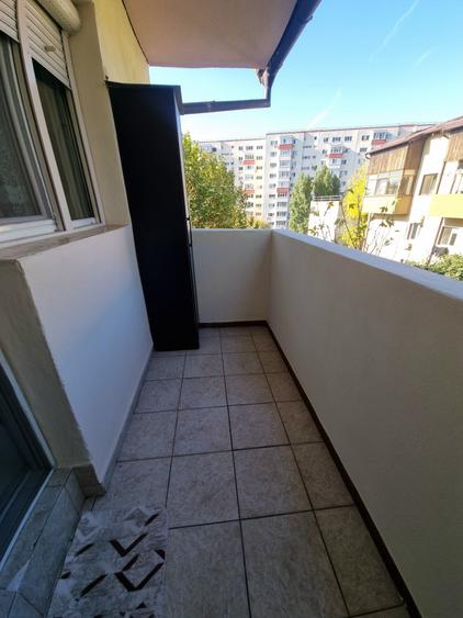 Apartament cu 2 camere nedecomandat în Berceni