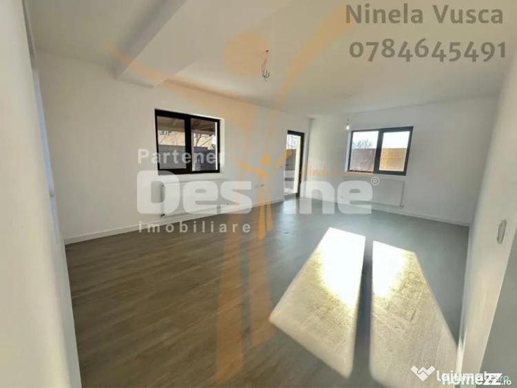 Casă cu 4 camere cu Teren 400 Mp în Valea