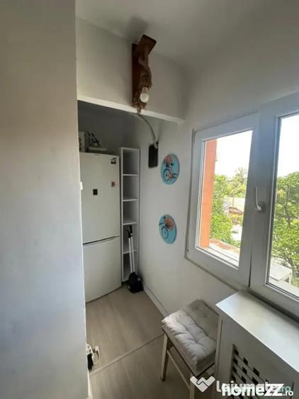 Apartament cu 2 camere decomandat în Rovine